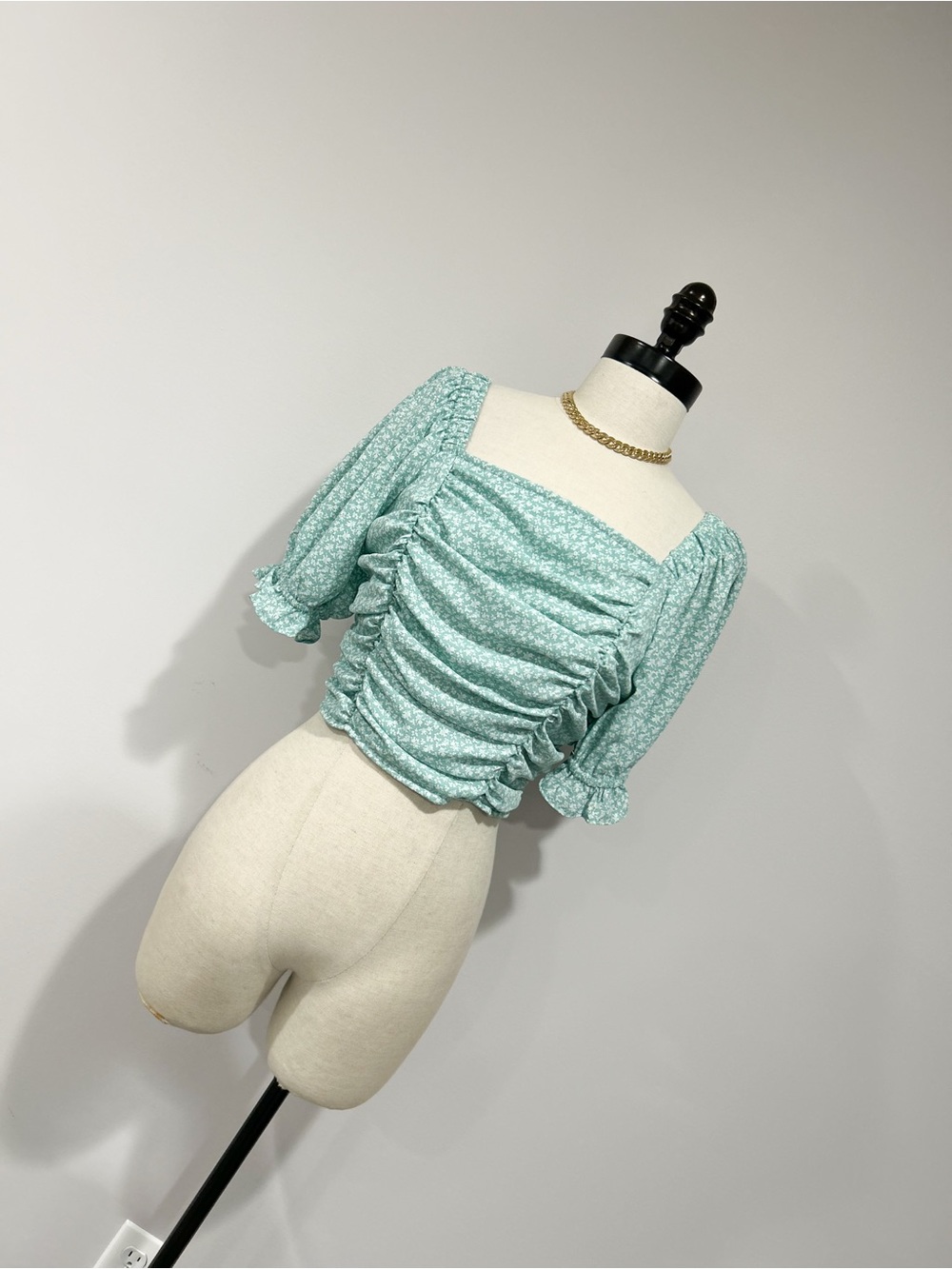 Altar'd State Mint Green Ruched Square-Neck Puff Sleeve Crop Top